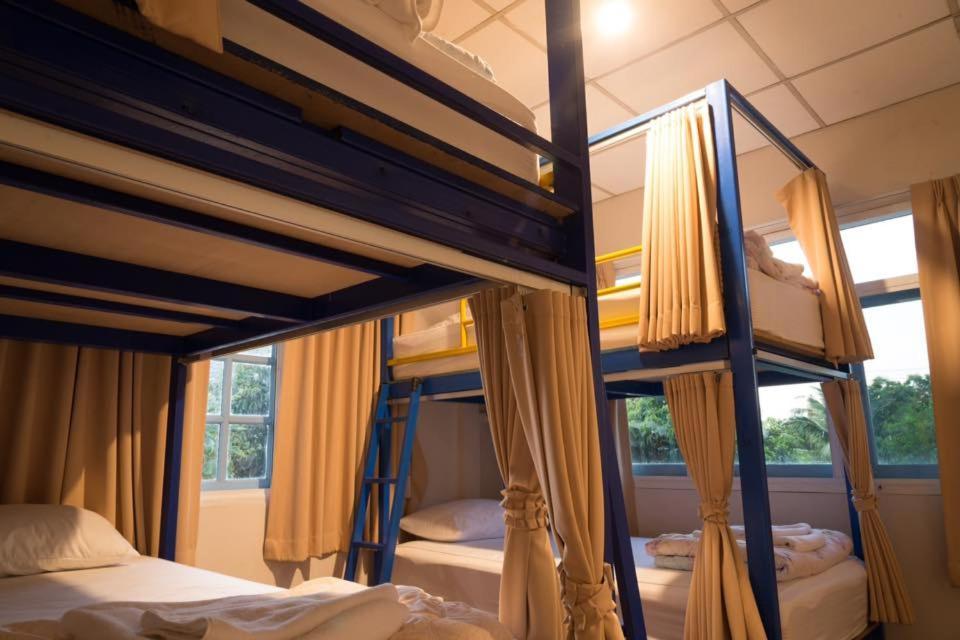 Nty Hostel Near Suvarnabhumi Airport Bangkok Exterior photo