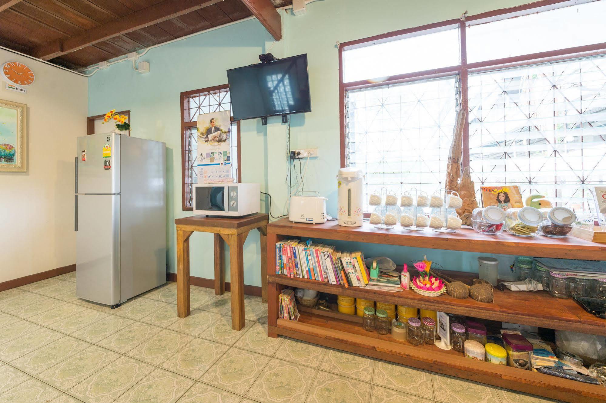 Nty Hostel Near Suvarnabhumi Airport Bangkok Exterior photo