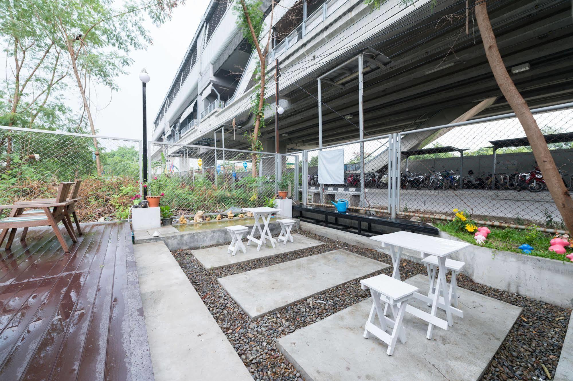 Nty Hostel Near Suvarnabhumi Airport Bangkok Exterior photo